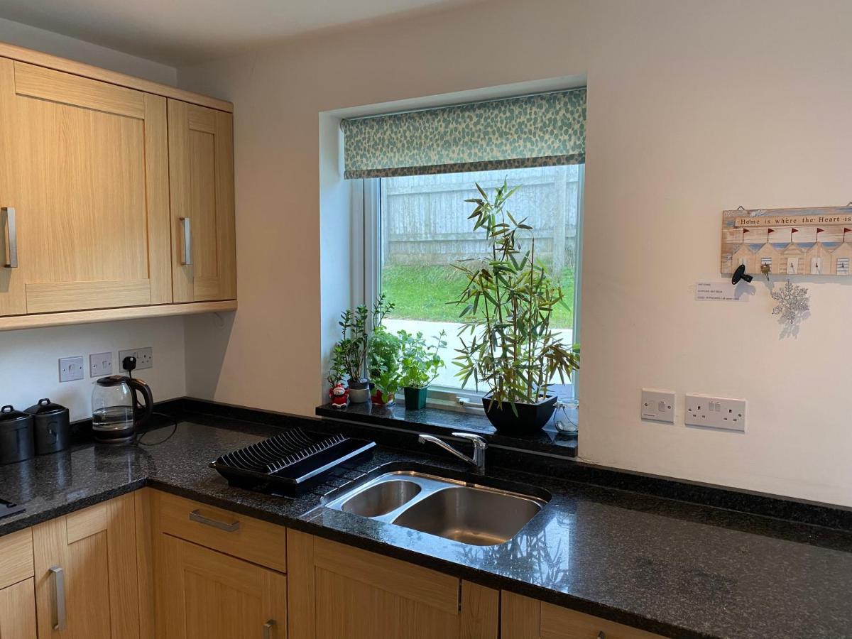 Ohana House - Unbeatable Location - Uk'S Best Beaches New Quay Exterior foto